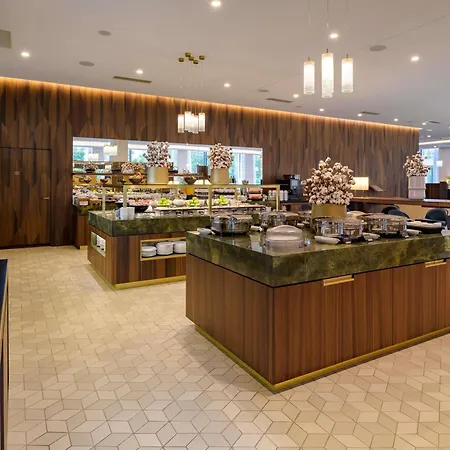 Moevenpick Hotel Basel-2